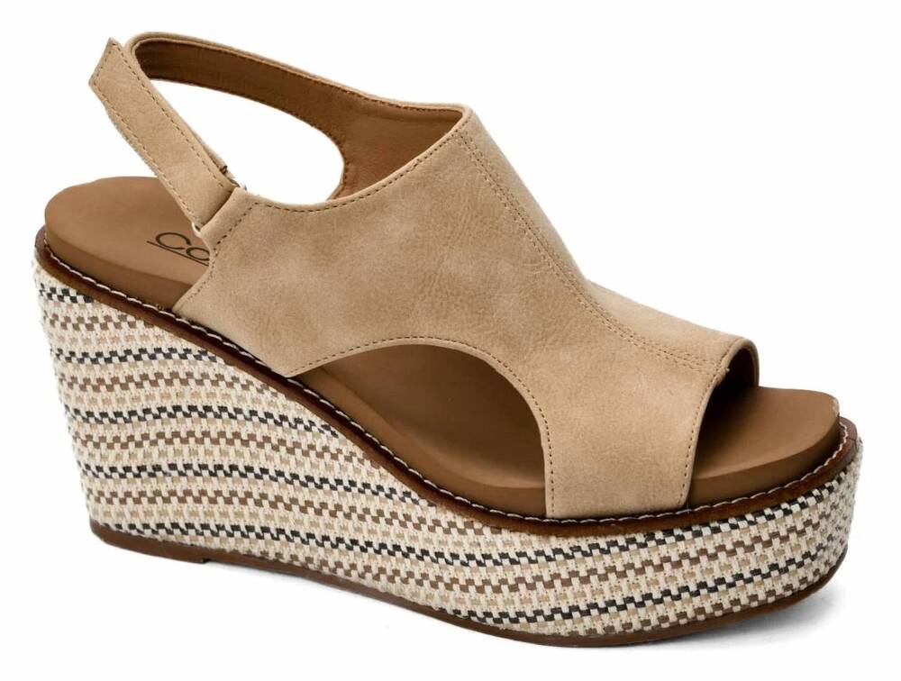 NEW CORKYS FOOTWEAR women's freddie sandal in camel